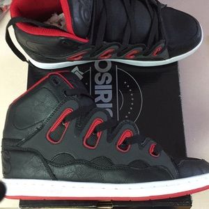 Men’s Size 10 Osiris Sneakers NWT
